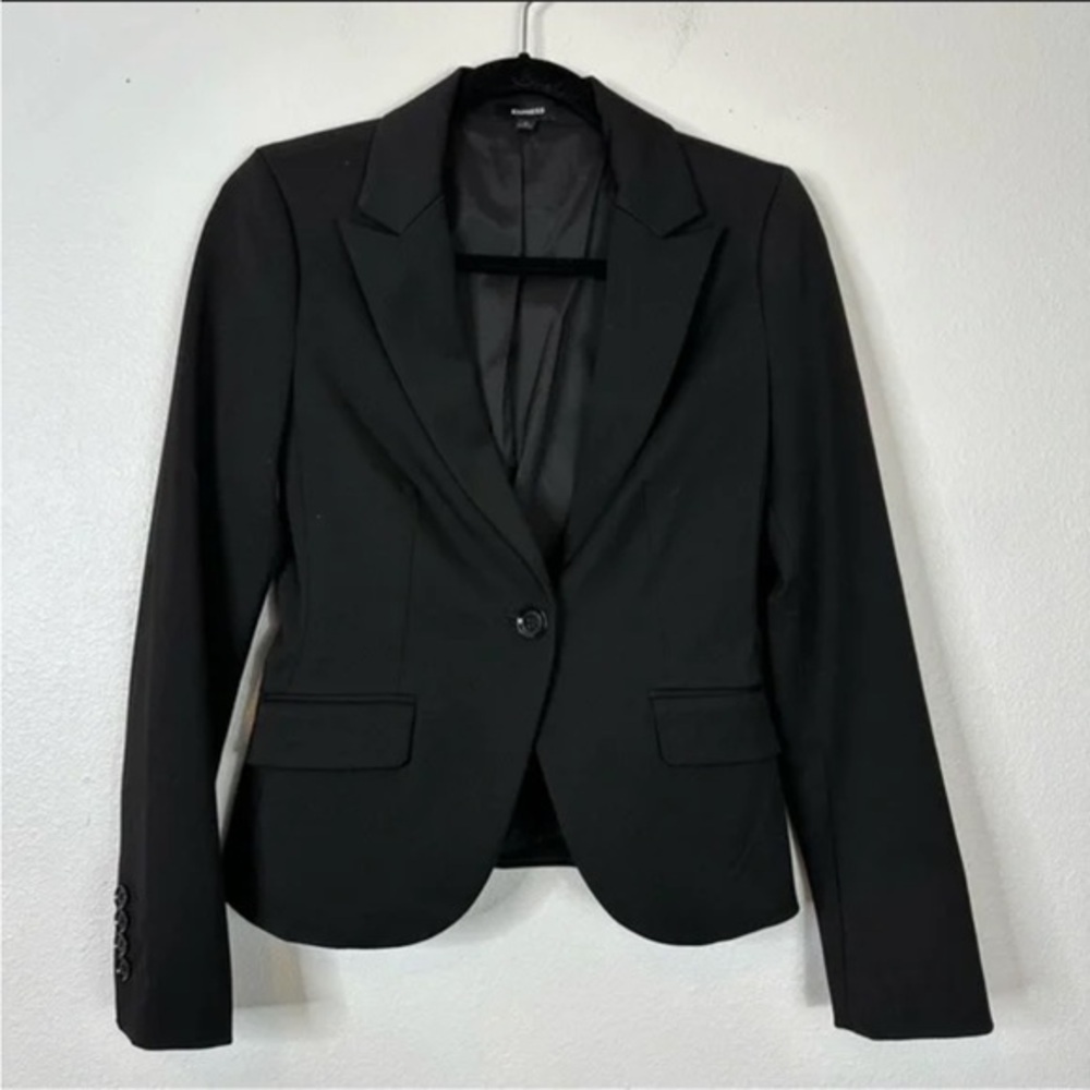 NWOT Express Women’s Black Editor Blazer Size 12